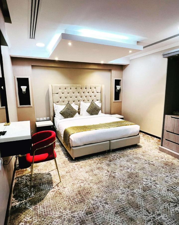 اصاله الشروق للأجنحه الفندقيه Al Khobar Exteriör bild