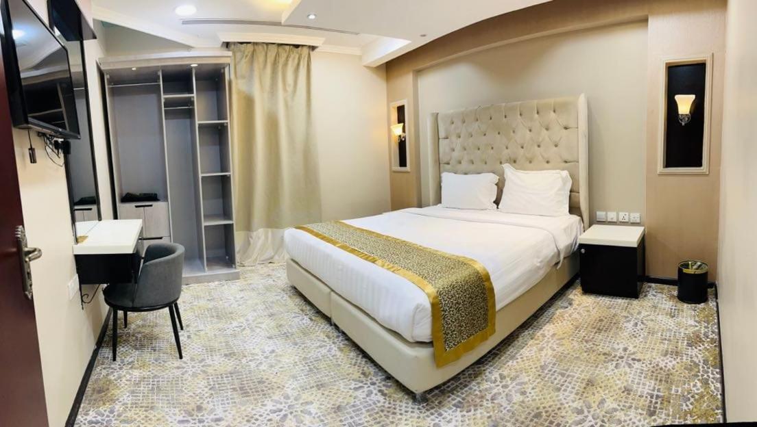 اصاله الشروق للأجنحه الفندقيه Al Khobar Exteriör bild