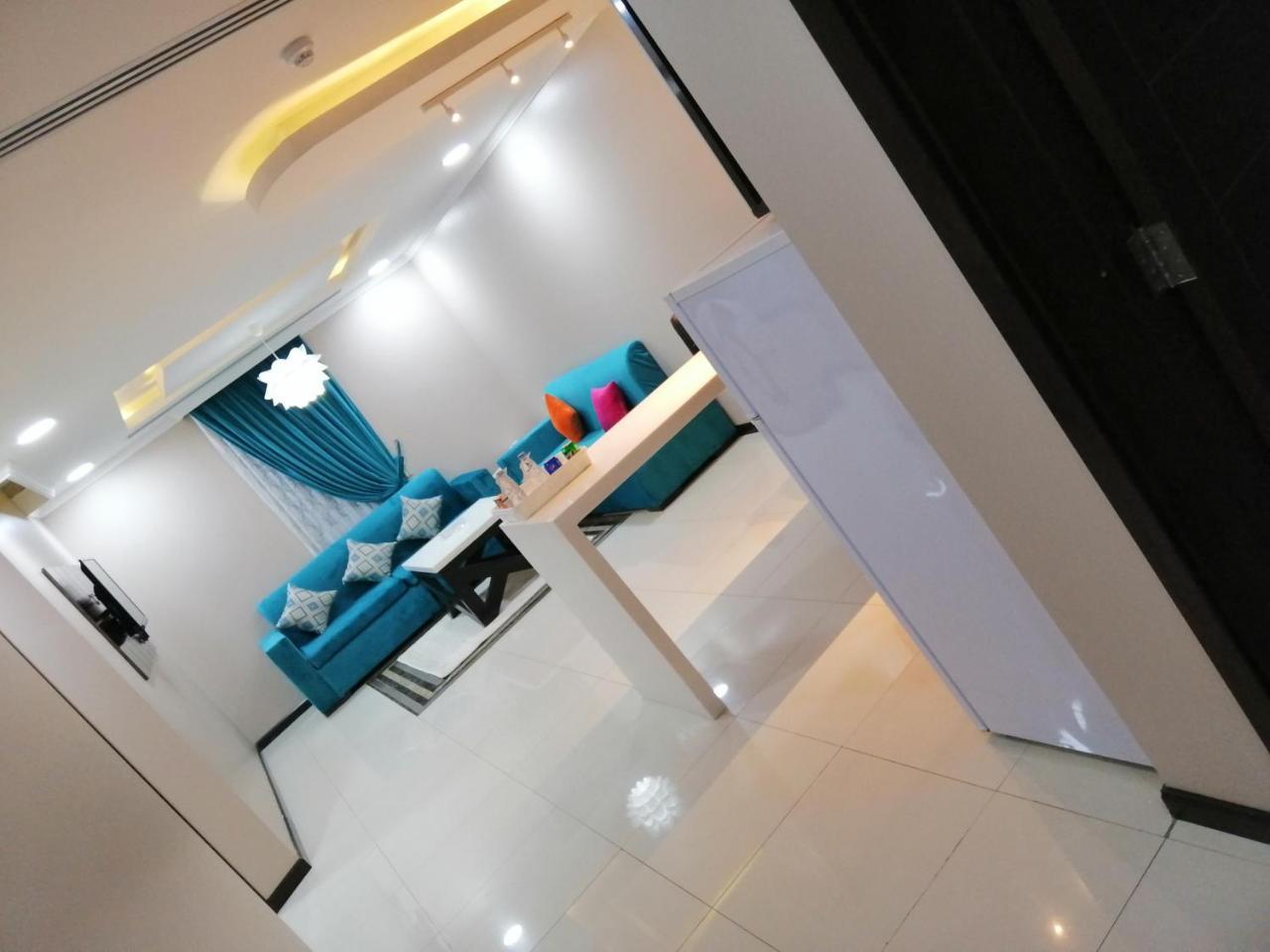 اصاله الشروق للأجنحه الفندقيه Al Khobar Exteriör bild